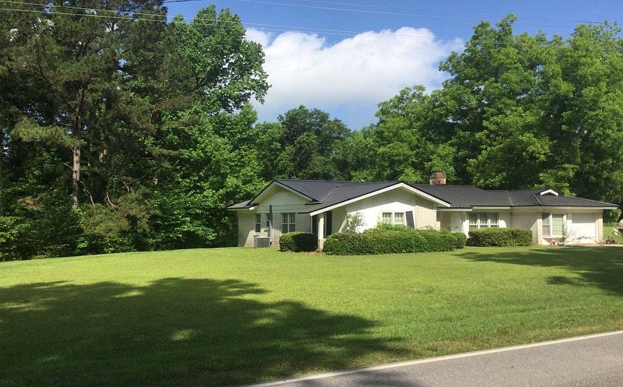 2nd image of 2266 Nicholsville Rd
