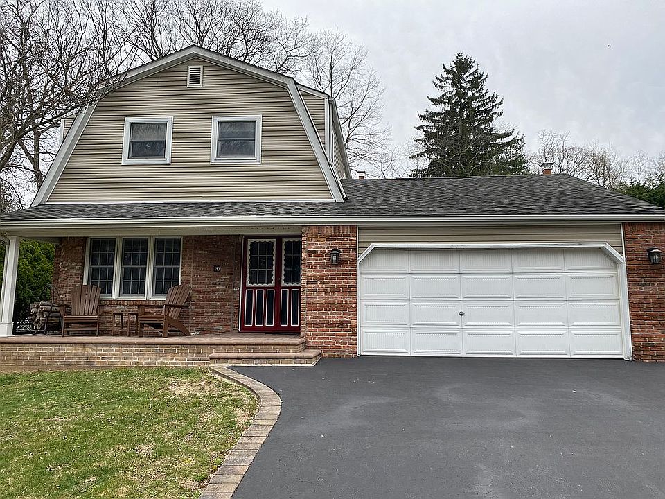 1st image of 53 Ravenwood Dr