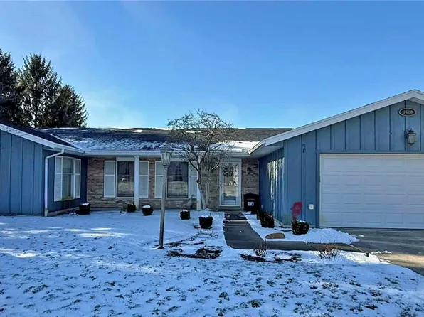 9480 N Meckstroth Dr, Piqua, OH 45356