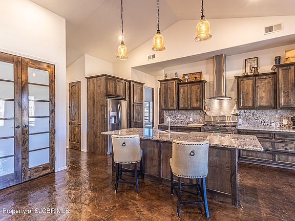 3rd image of 32 Road 3628