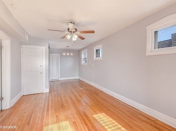 5th image of 4314 W Shakespeare Ave #3