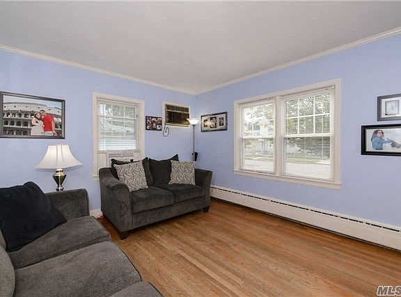3rd image of 314 S 9th St