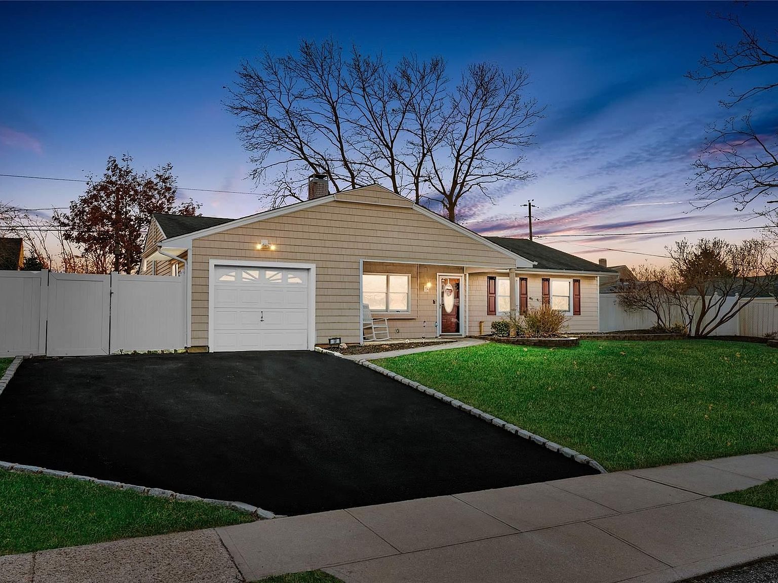 58 Clymer Street, Port Jefferson Station, NY 11776 Zillow