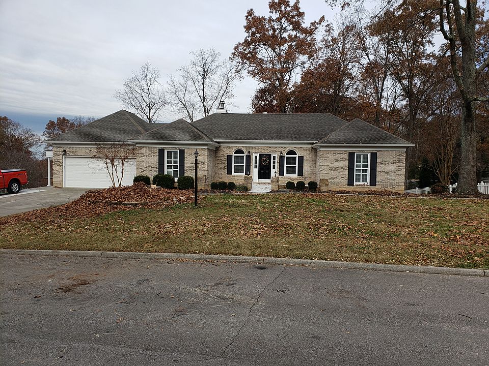 1st image of 200 Anglewood Dr
