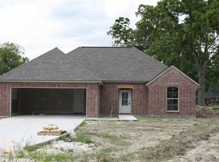 4 Sunset Bay, Breaux Bridge, LA 70517