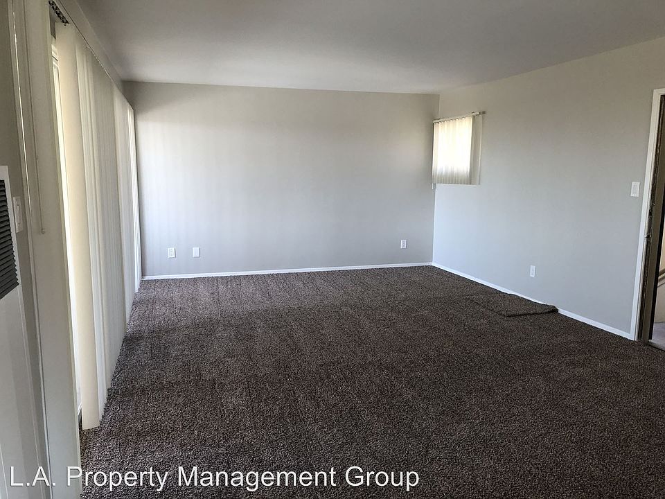 1st image of 9517 Crenshaw Blvd APT 4