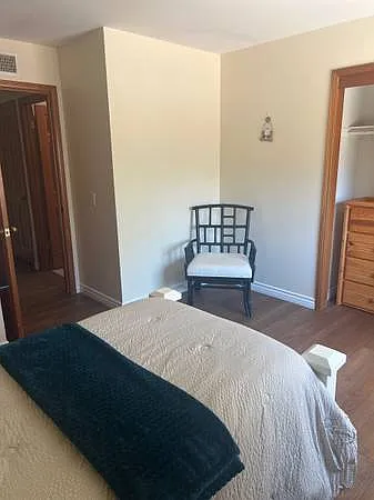 1900 Spyglass Trl W — Photo 2