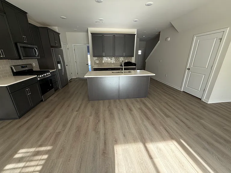 3 Shamrock Cir — Photo 21