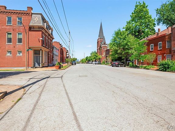 5th image of 1841 S 9th St
