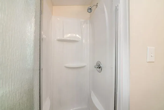 2135 Wesleyan Dr — Photo 23