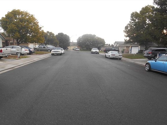 5th image of 4820 Devereaux Way