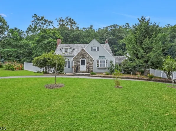 85 Ann St, Dover Town, NJ 07801
