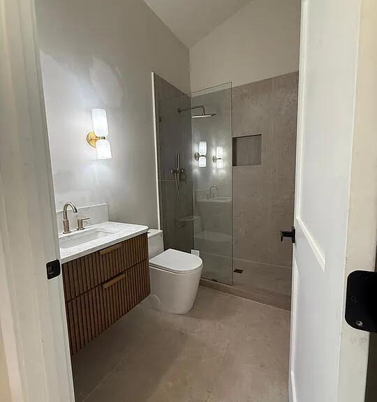 7849 Brighton Ave — Photo 5