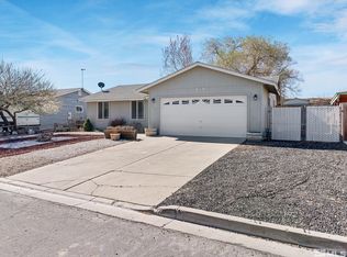 419 Appaloosa Way, Fernley, NV 89408