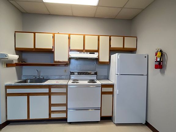 3rd image of 19-23 E Belvidere St #302