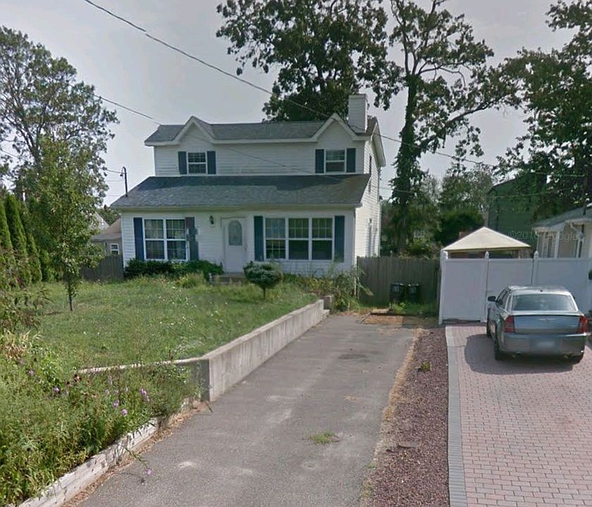 2nd image of 88 Rugby Dr