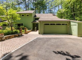 13916 McTyres Cove Ln, Midlothian, VA 23112
