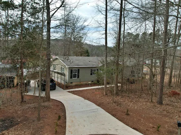 161 Shawnee Dr, Martin, GA 30557