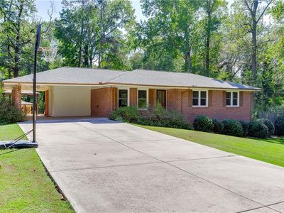 398 Lockridge Ln, Lawrenceville, GA, 30046