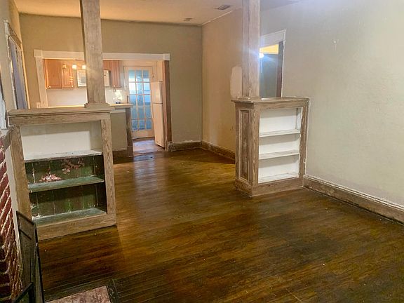 4th image of 621 Wilmot Street