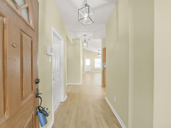 3rd image of 20231 Ribbonwood Point Ct