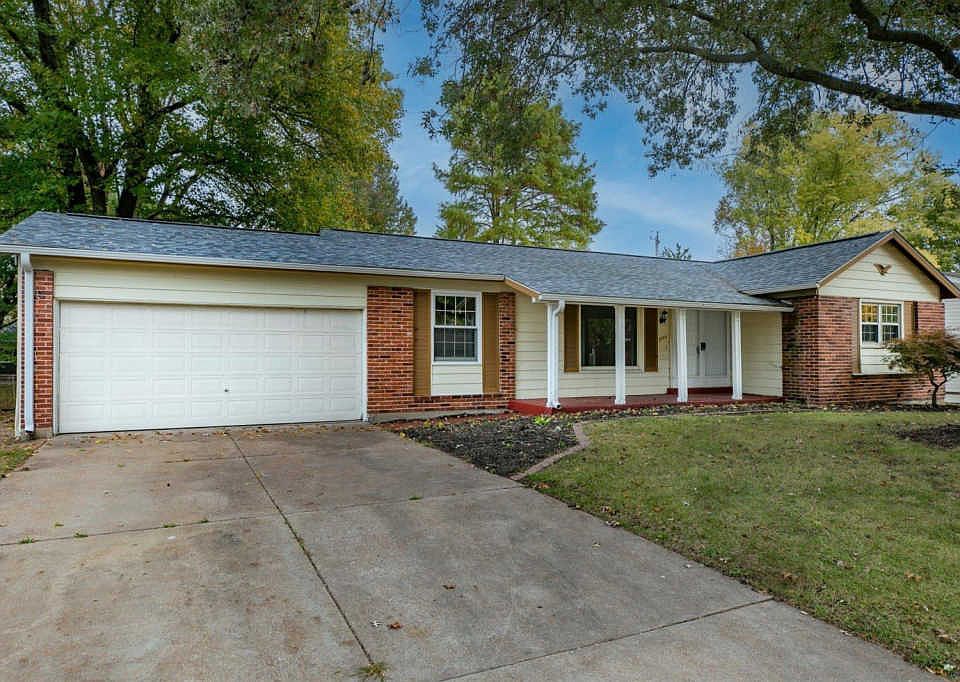 1st image of 2555 Cheshire Dr