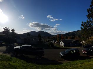 151 NE Darcie Way, Myrtle Creek, OR 97457