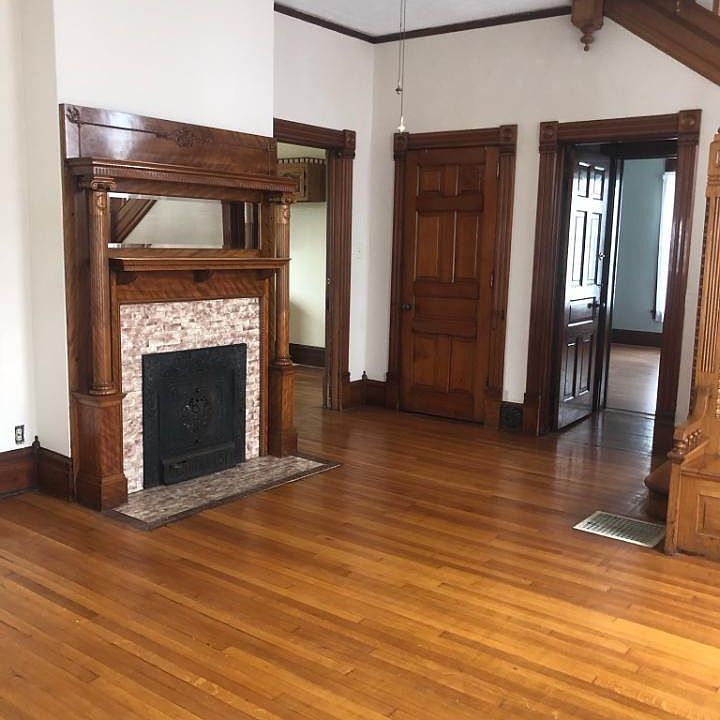 511 N Kickapoo St, Lincoln, IL 62656 Zillow