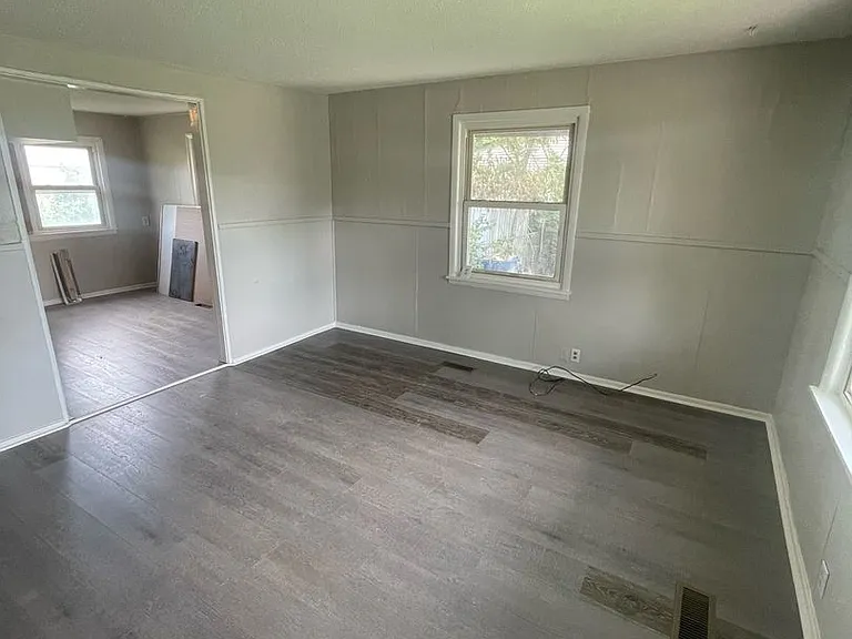 1207 S 74th East Ave — Photo 4