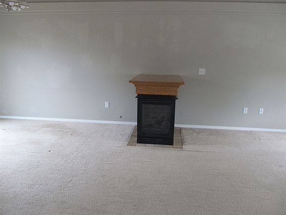 3rd image of 3621 E 25th Ave