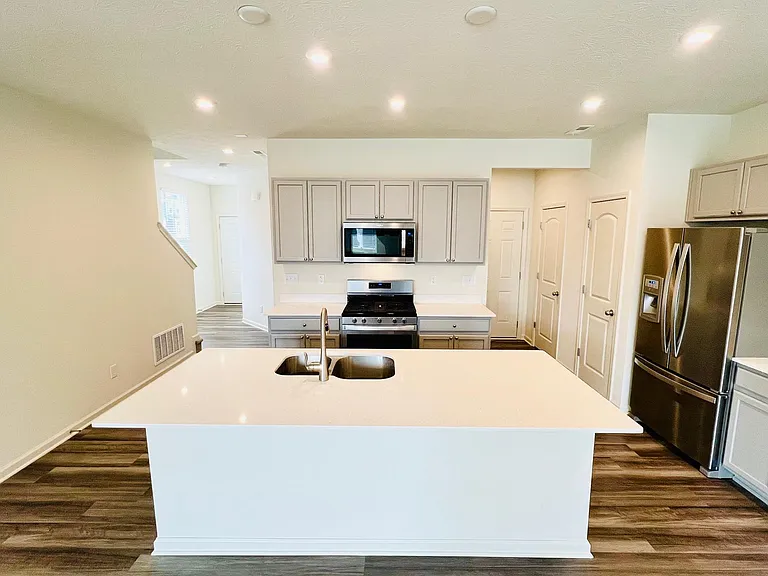 13405 Dewpoint Ln — Photo 9