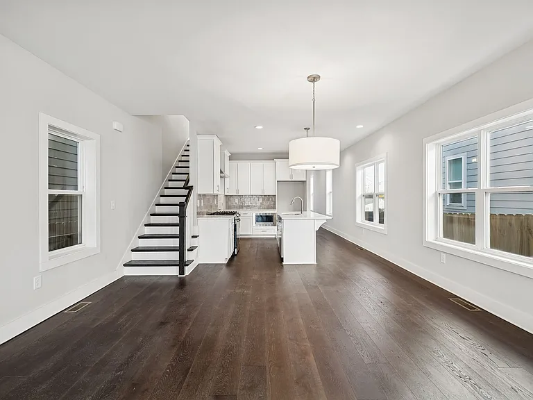 1712A Simpkins St #A — Photo 6