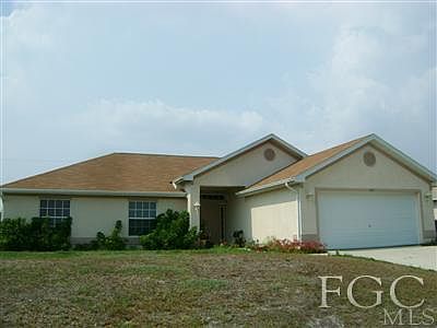 1st image of 223 NW 13th Ter