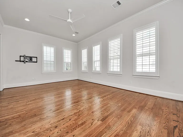 2606 Madeline Grove Dr — Photo 26