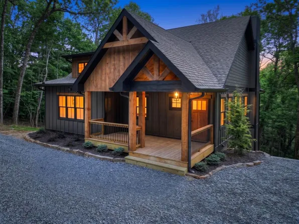 158 Spring Run Dr, Blue Ridge, GA 30513