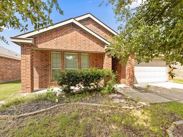 1011 Meadow Green Ct, Princeton, TX 75407