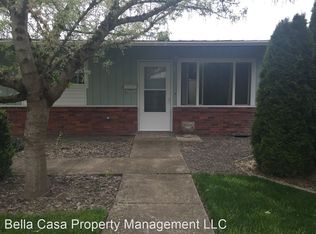 307 NE 17th St #8, McMinnville, OR 97128