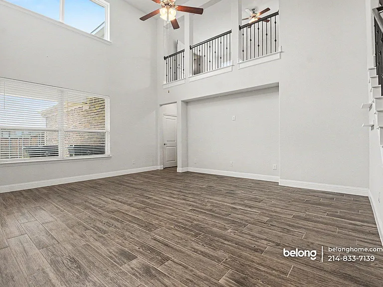 2172 Poppyvine Rd — Photo 6