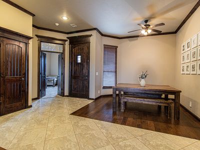 11000 Sturbridge Rd, Oklahoma City, OK, 73162