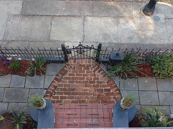 3rd image of 1830 Esplanade Ave