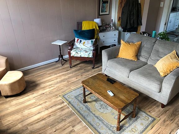 3rd room (13x15)