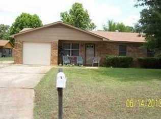 1407 Rayburn Dr, Longview, TX 75602