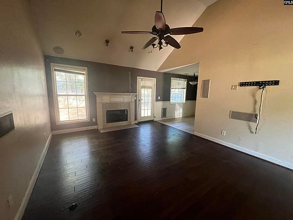 2nd image of 505 Burnside Dr