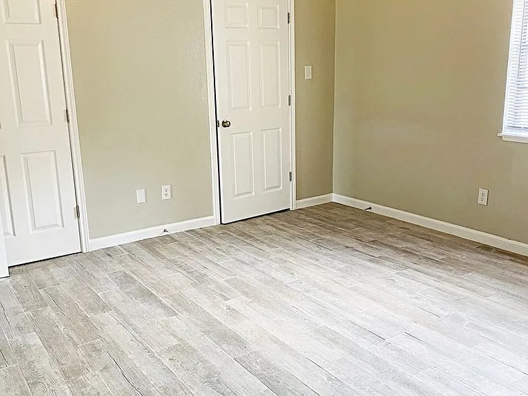 2700 N 16th St #29 — Photo 6