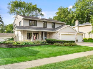 445 W Dorset Ave, Palatine, IL