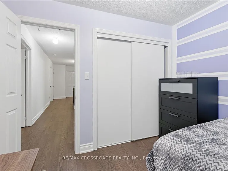 8 Culver Ln — Photo 27
