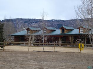 24 Black Mesa Rd, Raton, NM 87740