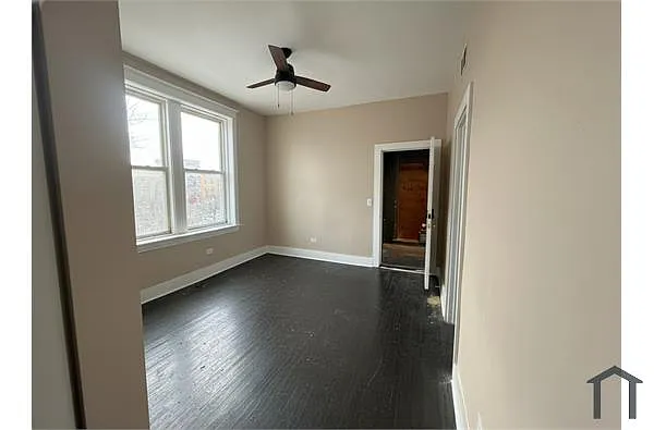 Building Photo - 1319 S Harding Ave #3R