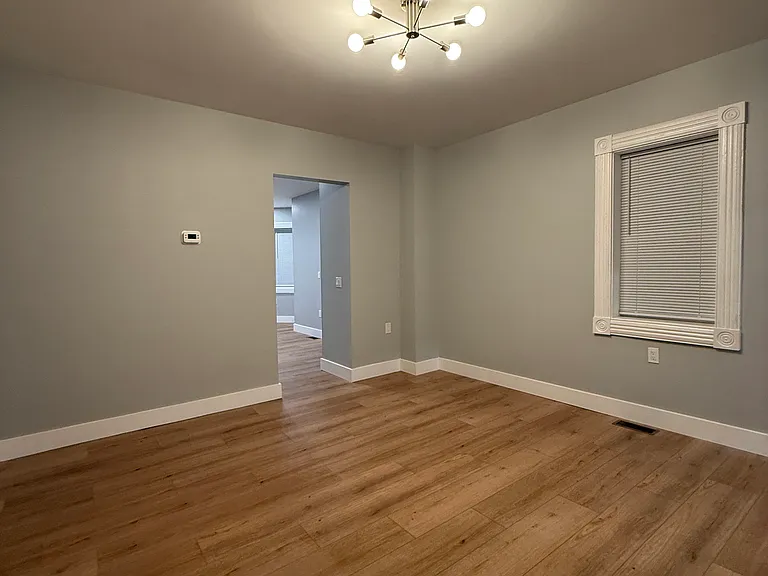 23 E Washington Ave — Photo 9
