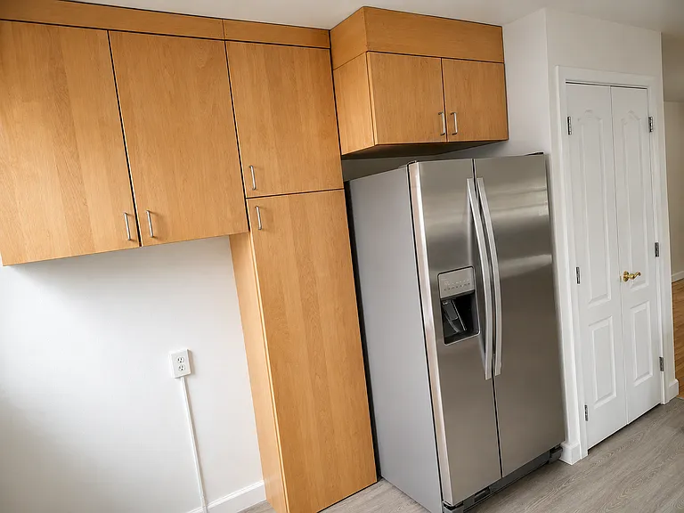3224 N Milwaukee St — Photo 9